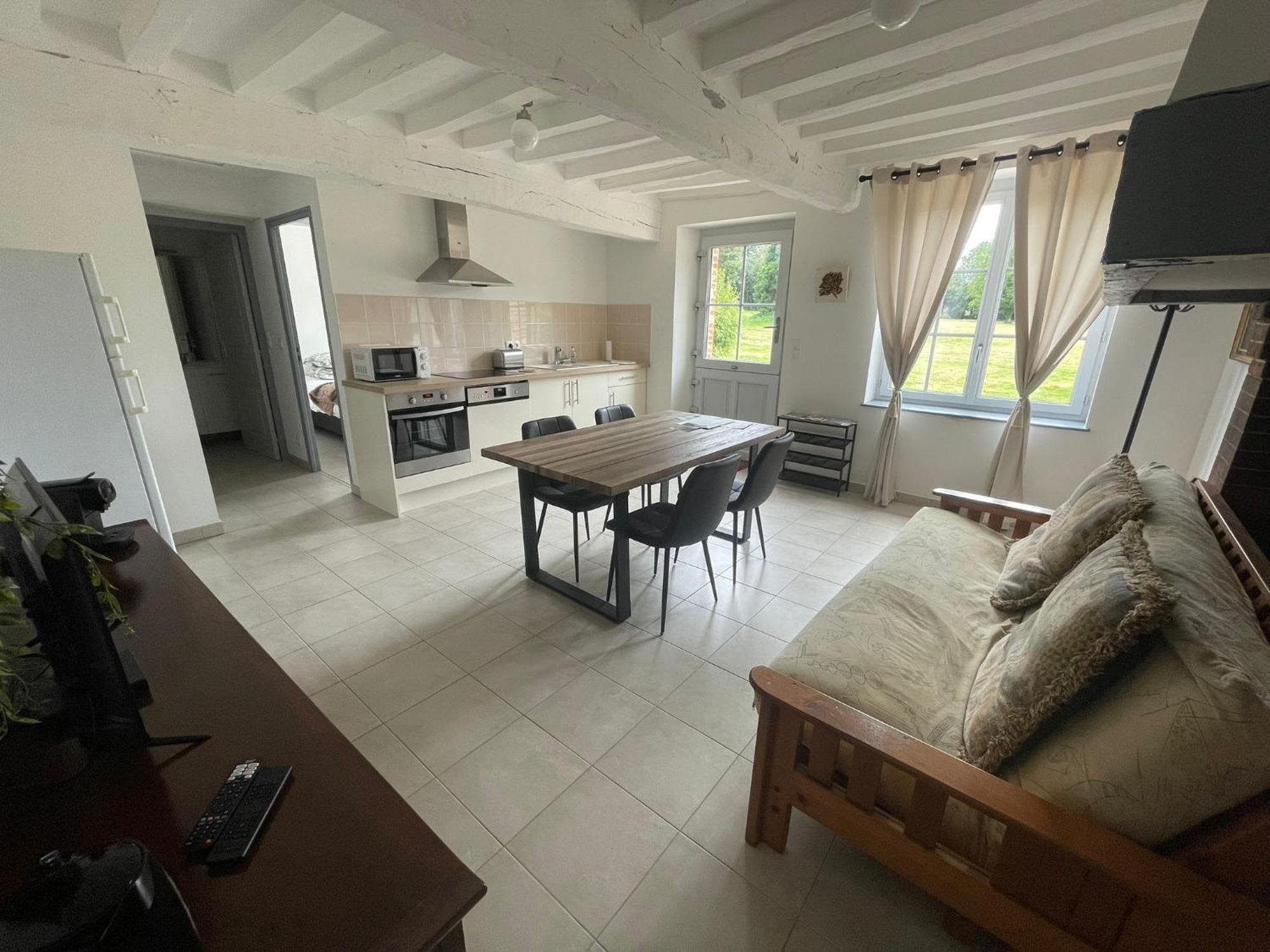 Gites Du Country Club R&S La Puisaye Bagian luar foto